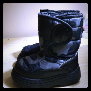 Infant winter boots